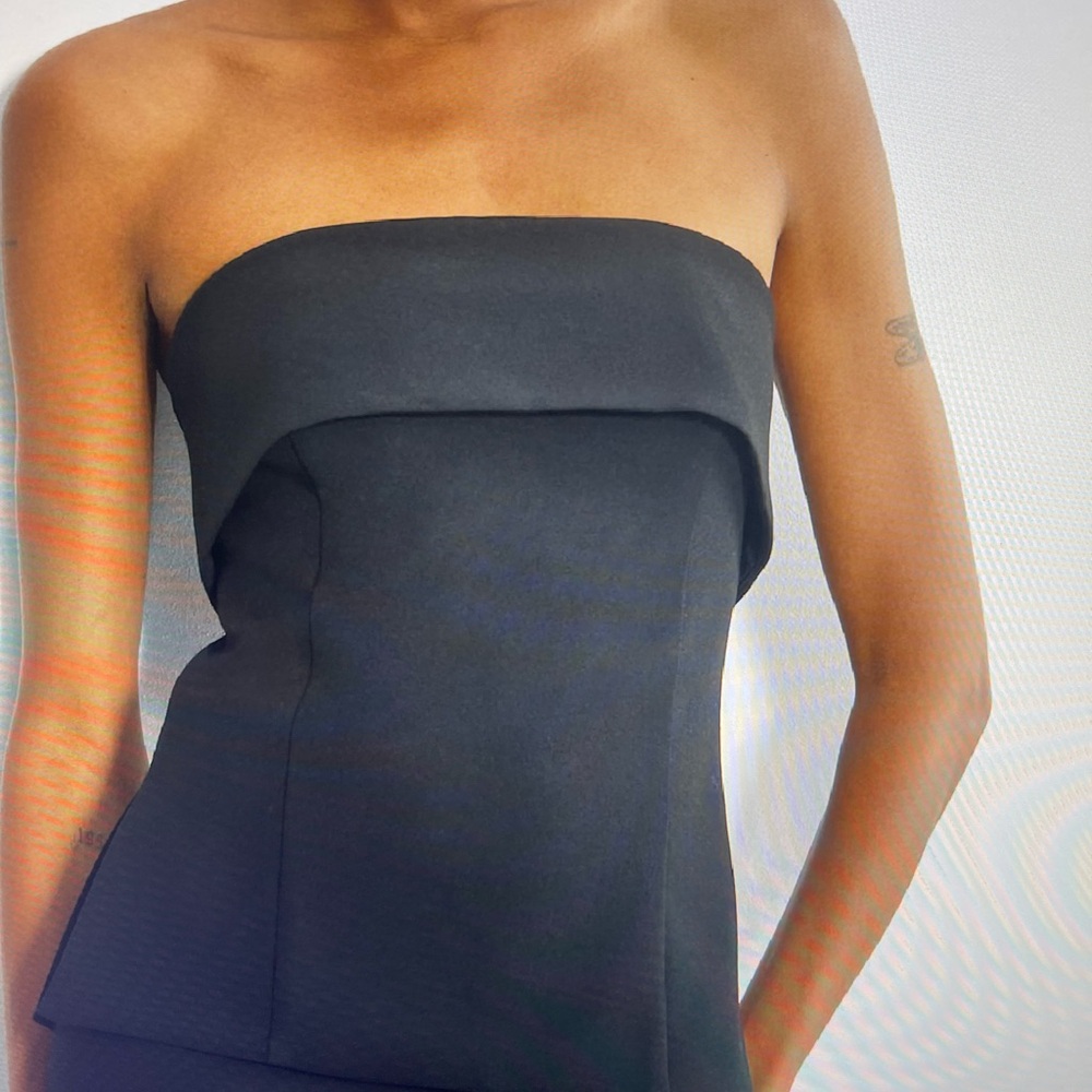 Aritzia New With Tags babaton element tube top black 6